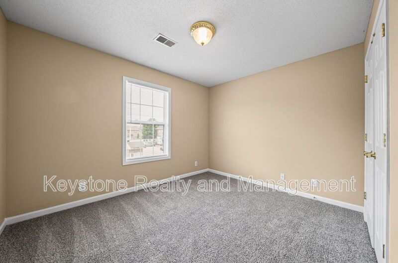 3285 Tower Drive property image