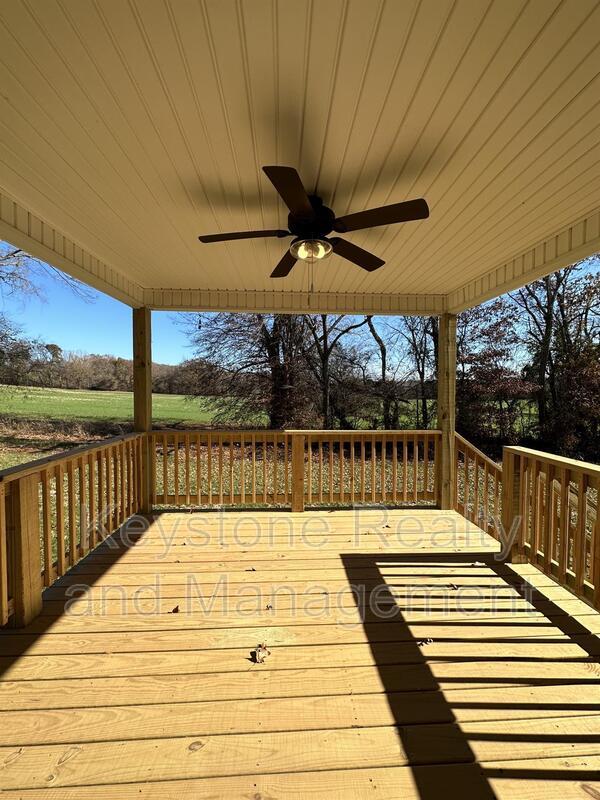 1256 Cardinal Creek Drive property image