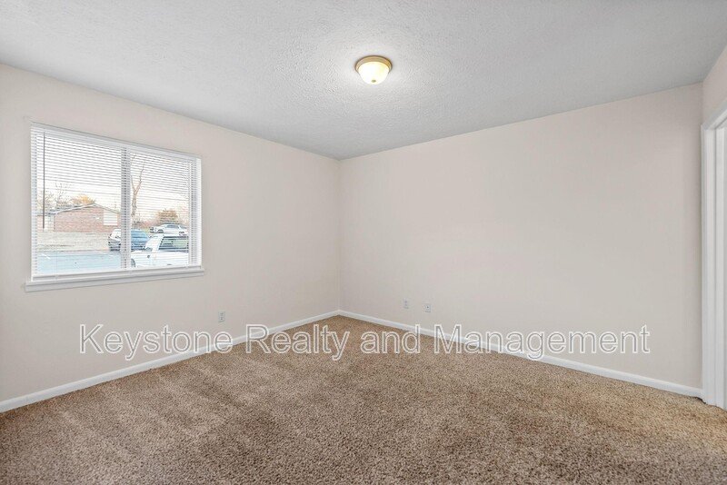 225 Clara Drive Unit 4B property image