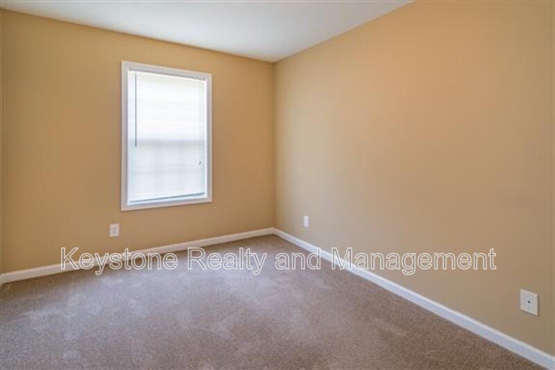 1721 Thistlewood Drive property image