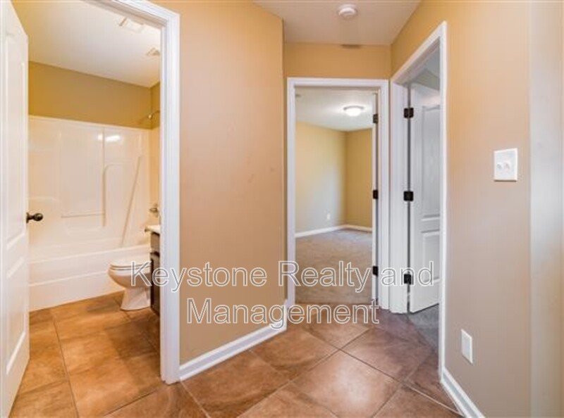 1721 Thistlewood Drive property image