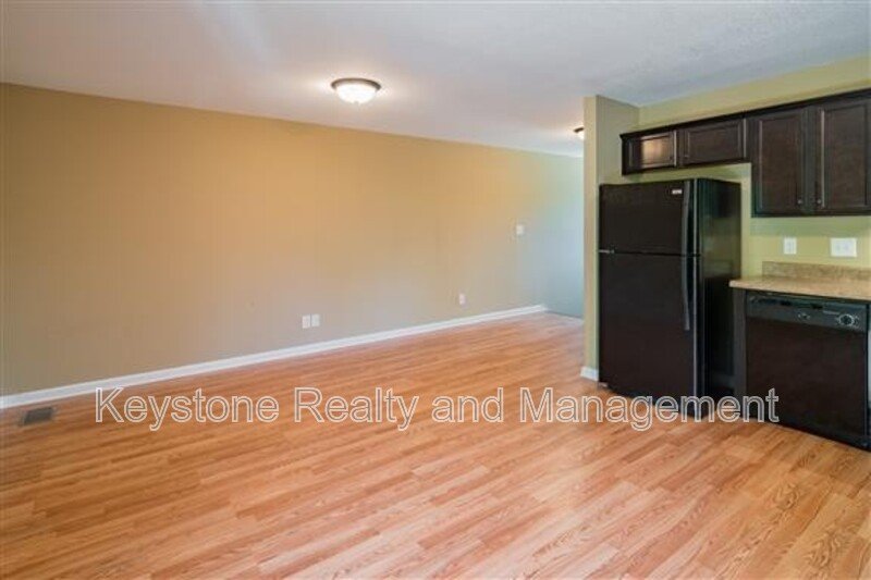 1721 Thistlewood Drive property image