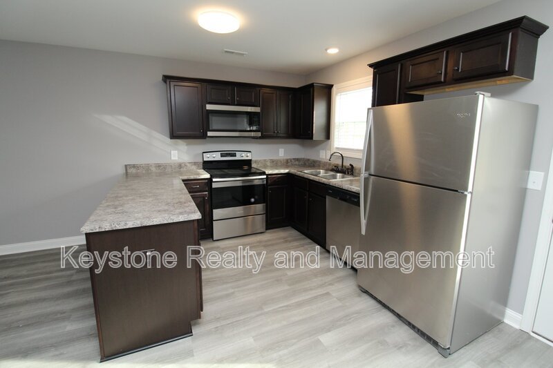 1725 Manning Drive Unit 3 property image