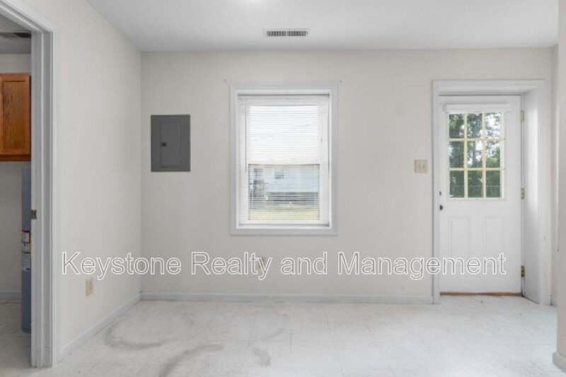 286 Thompsonville Lane Unit 103 property image