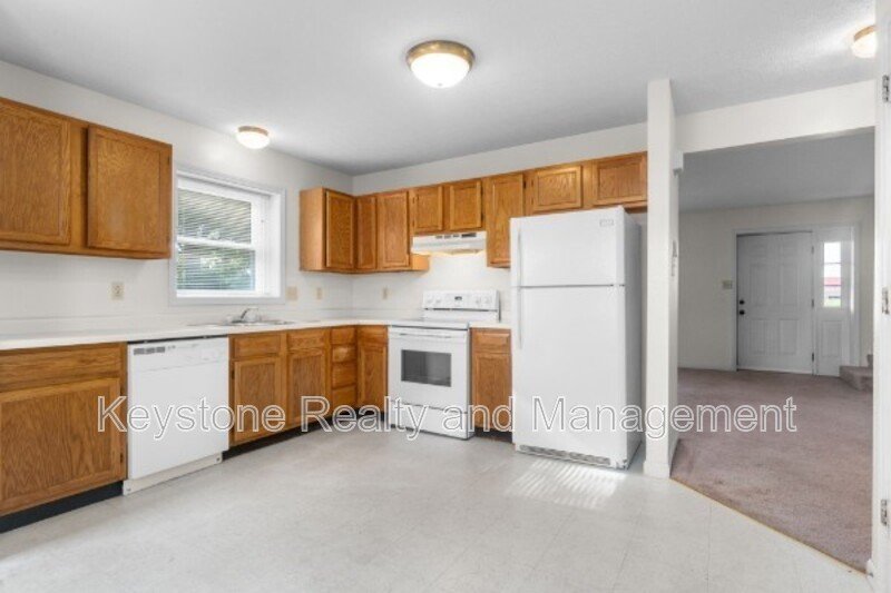 286 Thompsonville Lane Unit 103 property image