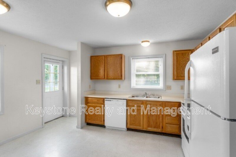 286 Thompsonville Lane Unit 103 property image