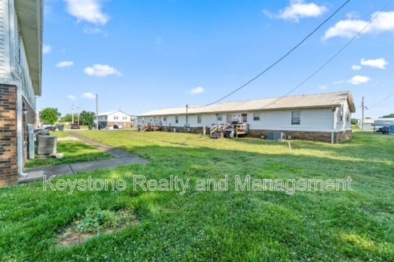 286 Thompsonville Lane Unit 103 property image