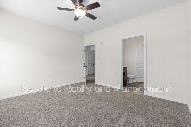 229 E. Johnson Circle Unit A-103 property image