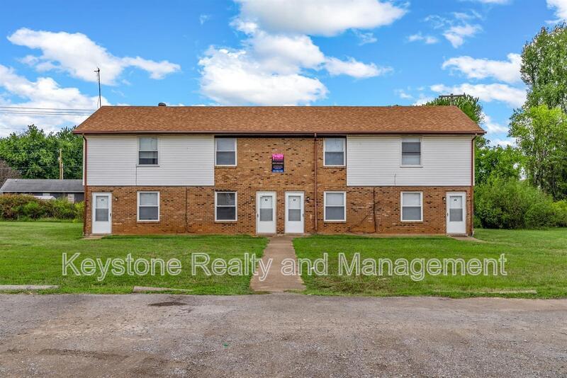 1070 Pembroke Oak Grove Road Unit 27 property image