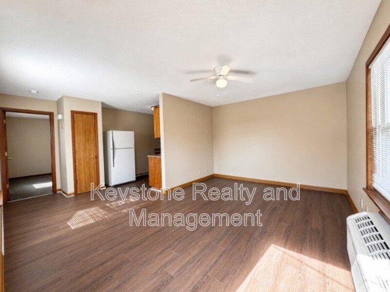 706 Peachers Drive Unit J property image