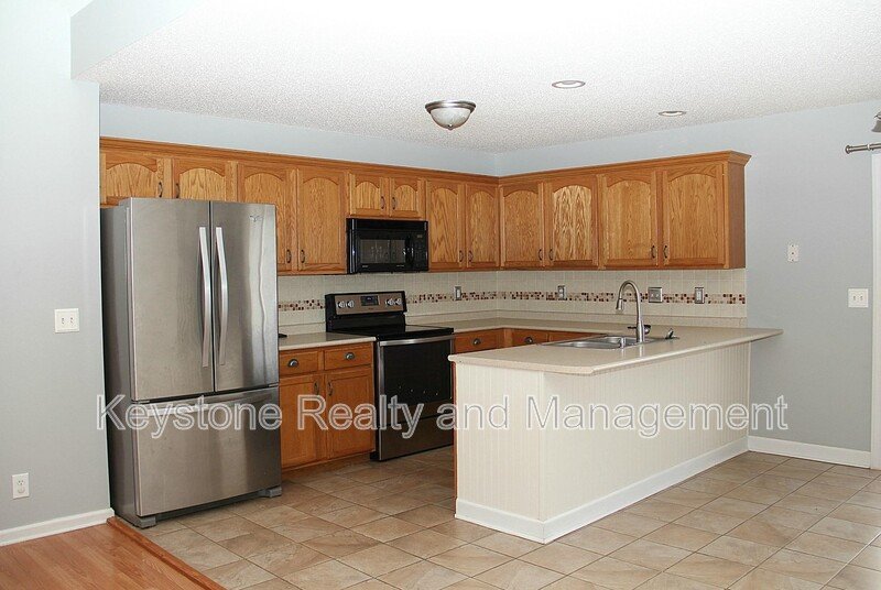 3826 Angelise Lane property image