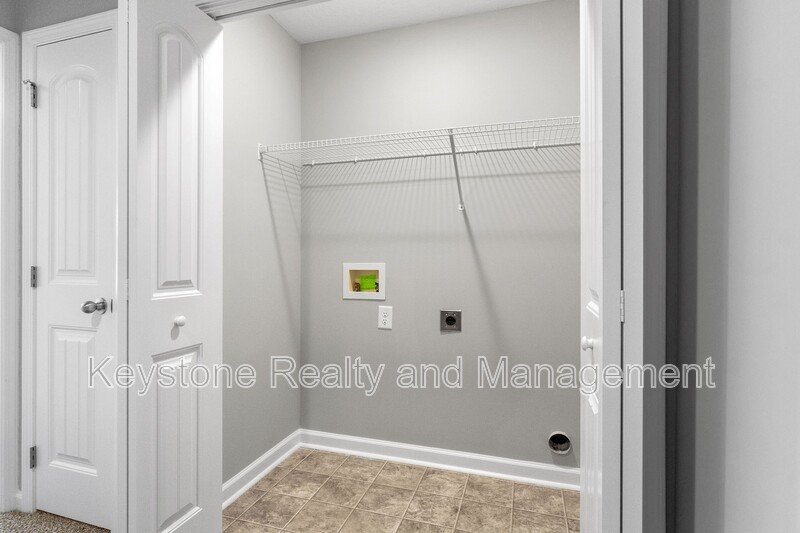 206 Woodland Valley Lane property image
