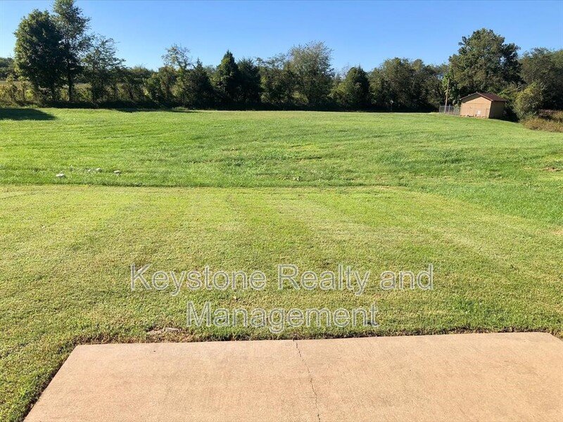 5869 Julien Road property image