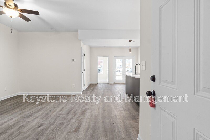 229 E. Johnson Circle Unit B-107 property image