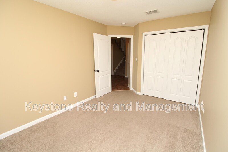 1721 Thistlewood Drive property image