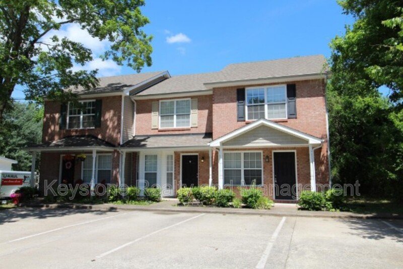 938 Cumberland Drive Unit B property image