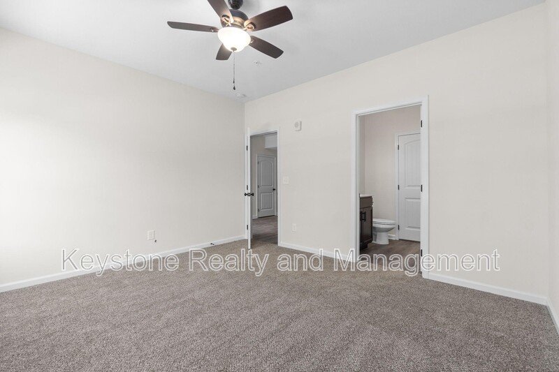 229 E. Johnson Circle Unit B-107 property image