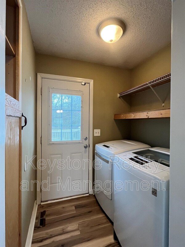 404 Sideline Drive property image