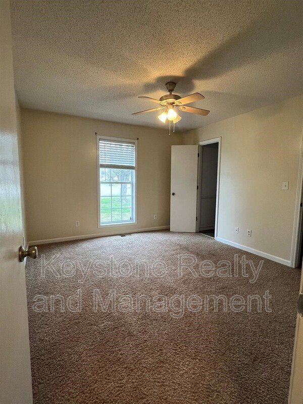 404 Sideline Drive property image