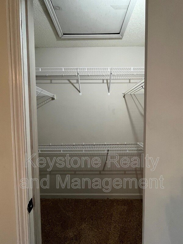 404 Sideline Drive property image
