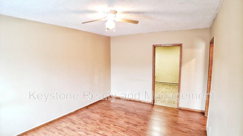 706 Peachers Drive Unit B property image