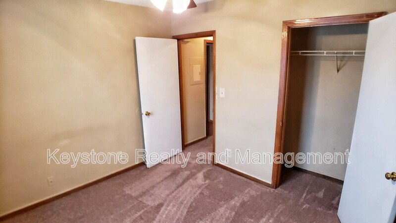 706 Peachers Drive Unit B property image