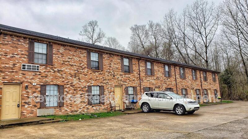 706 Peachers Drive Unit B property image