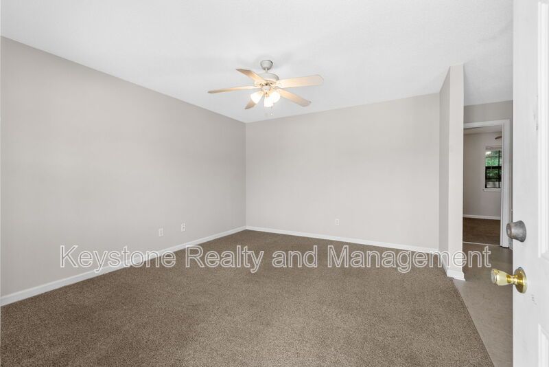 1375 Thompsonville Lane property image
