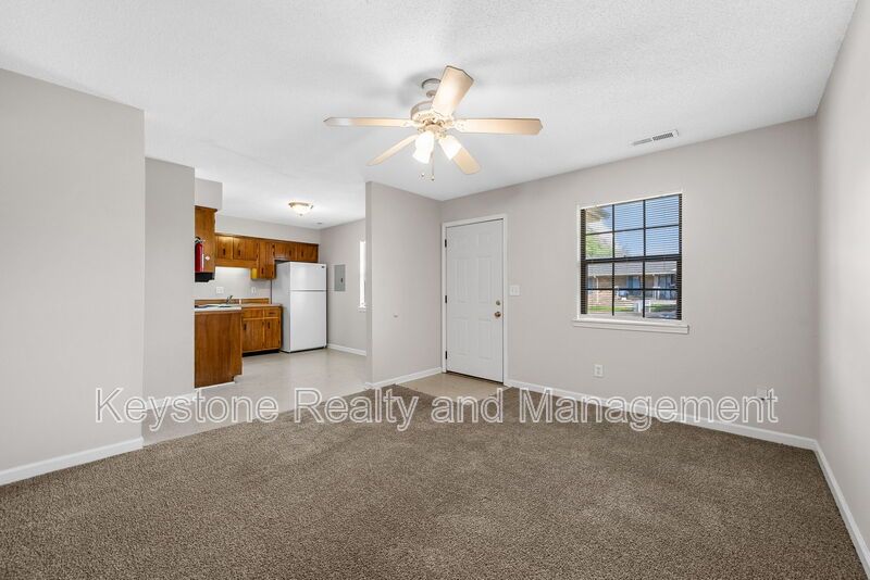 1375 Thompsonville Lane property image