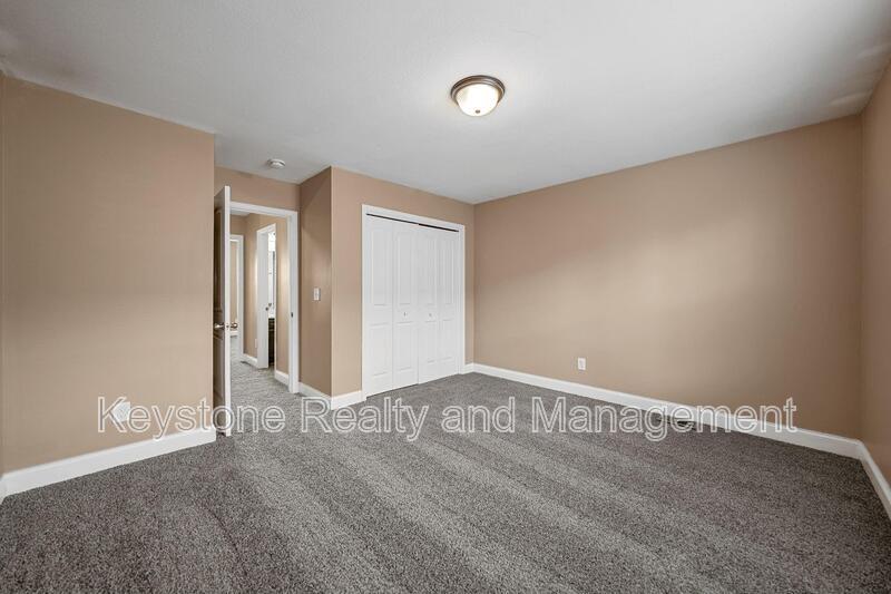 2296 McCormick Lane Unit J property image