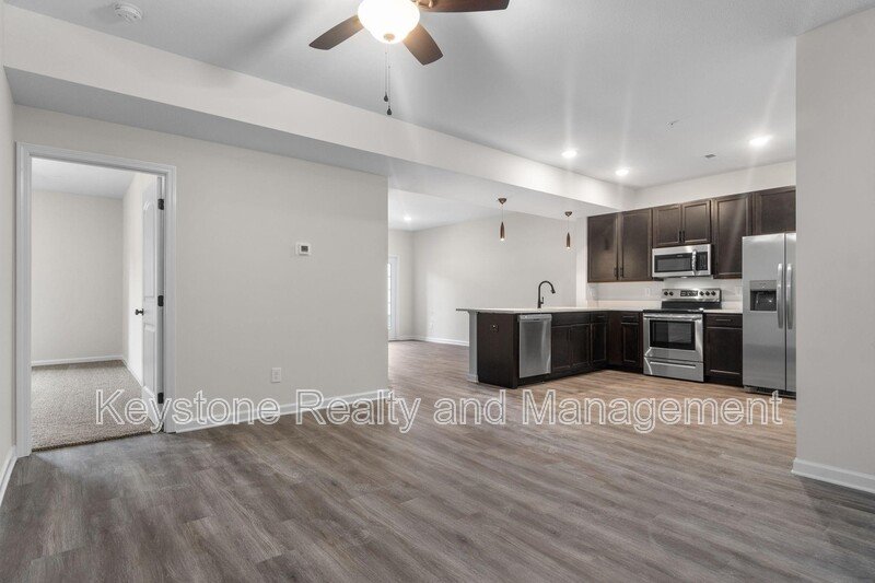 229 E. Johnson Circle Unit B-303 property image