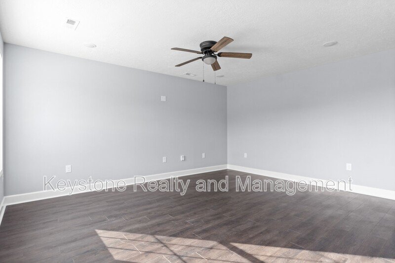 111 Robertson Hill Road U nit 12 property image