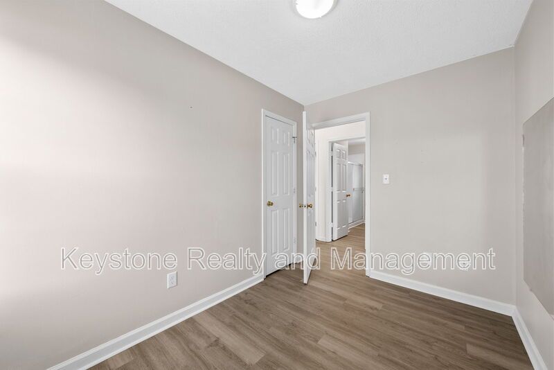 405 Eddy Street property image