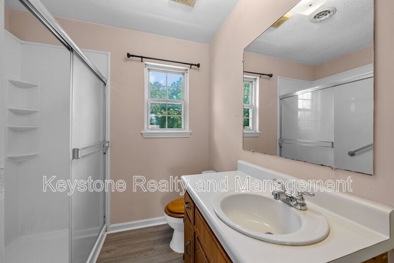 405 Eddy Street property image