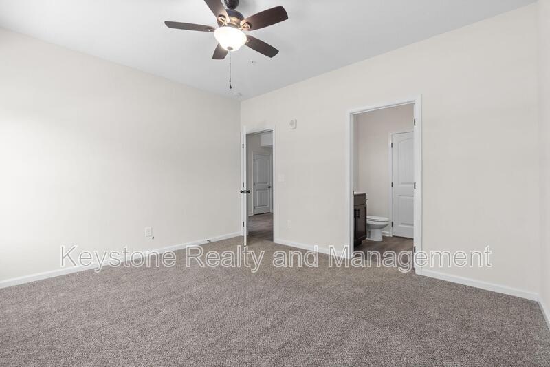 229 E. Johnson Circle Unit C-204 property image