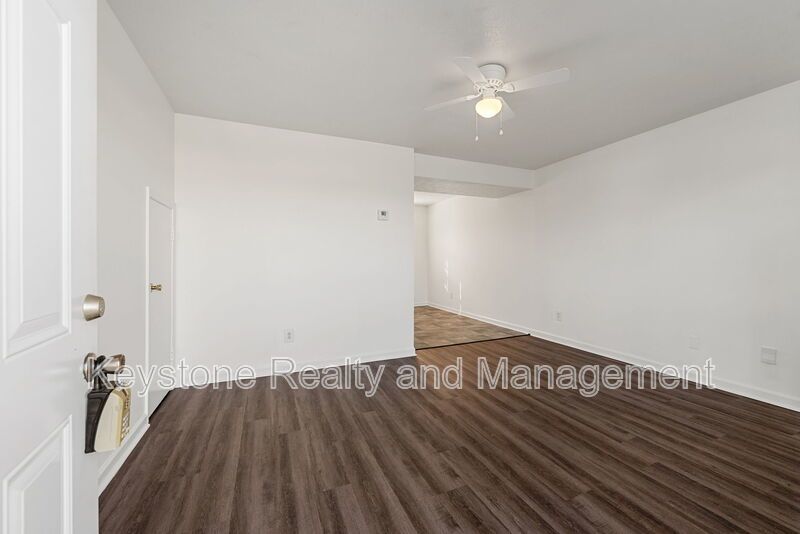 1375 Thompsonville Lane property image