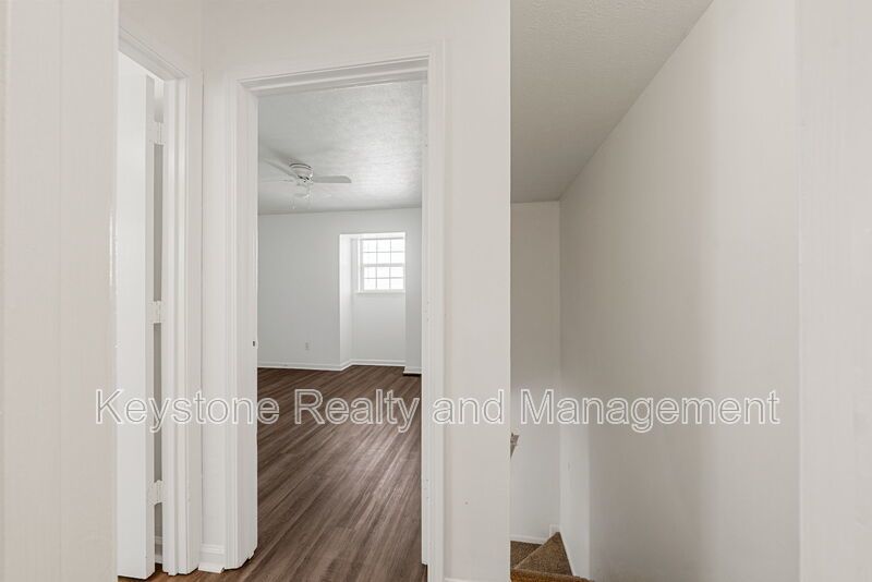 1375 Thompsonville Lane property image