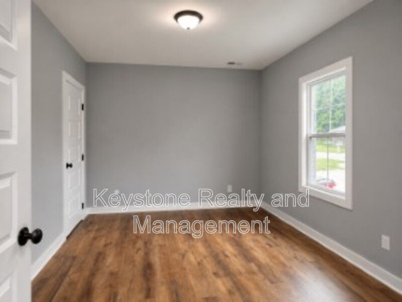 605 Colonette Drive property image