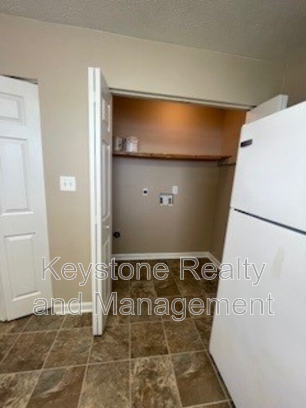 298 Thompsonville Lane Unit 702 property image