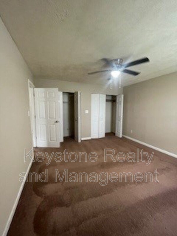 298 Thompsonville Lane Unit 702 property image