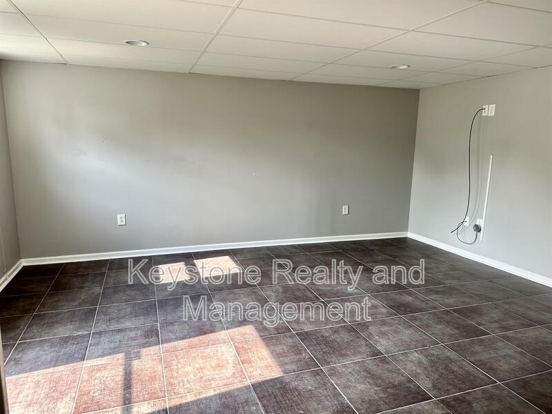 18 Edgehill Drive Unit B property image