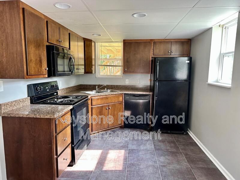 18 Edgehill Drive Unit B property image