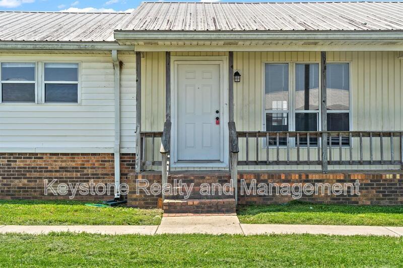 290 Thompsonville Lane Unit 303 property image