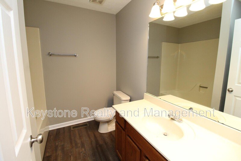 925 LC Avenue property image