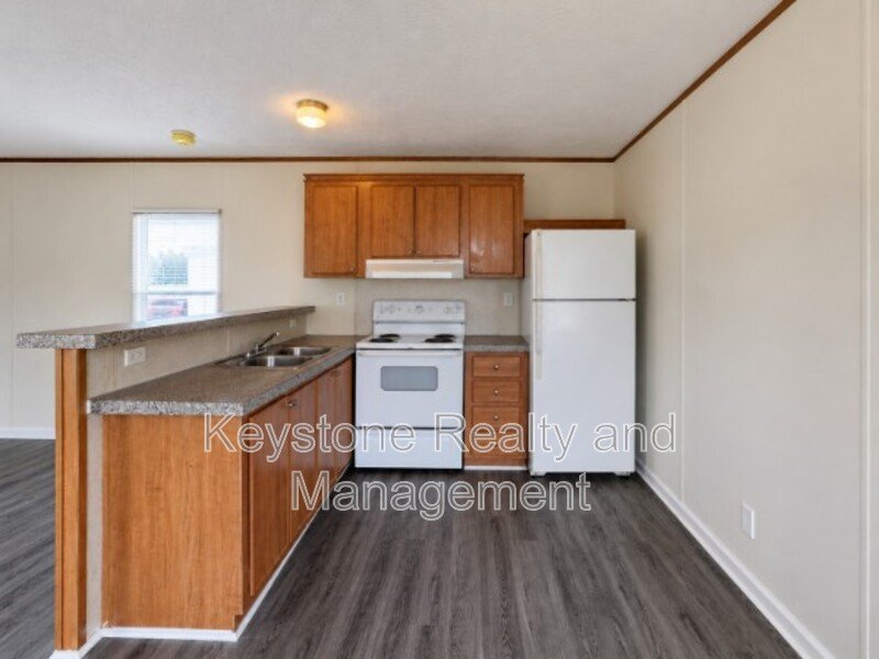 726 Trevor Lane property image