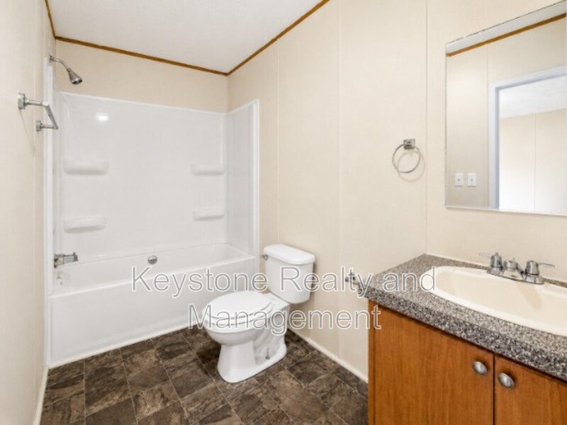 726 Trevor Lane property image