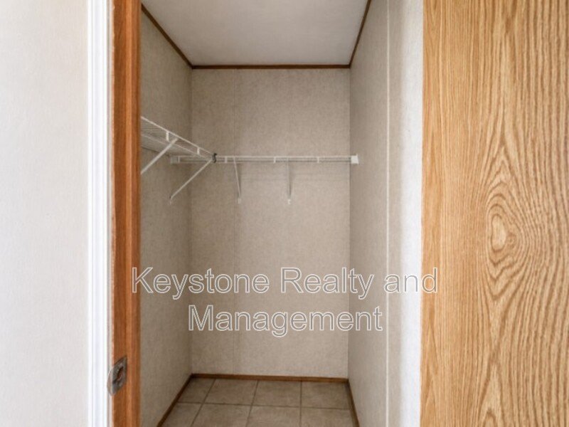 726 Trevor Lane property image