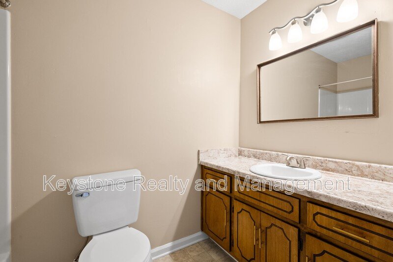 308 Thompsonville Lane Unit 802 property image
