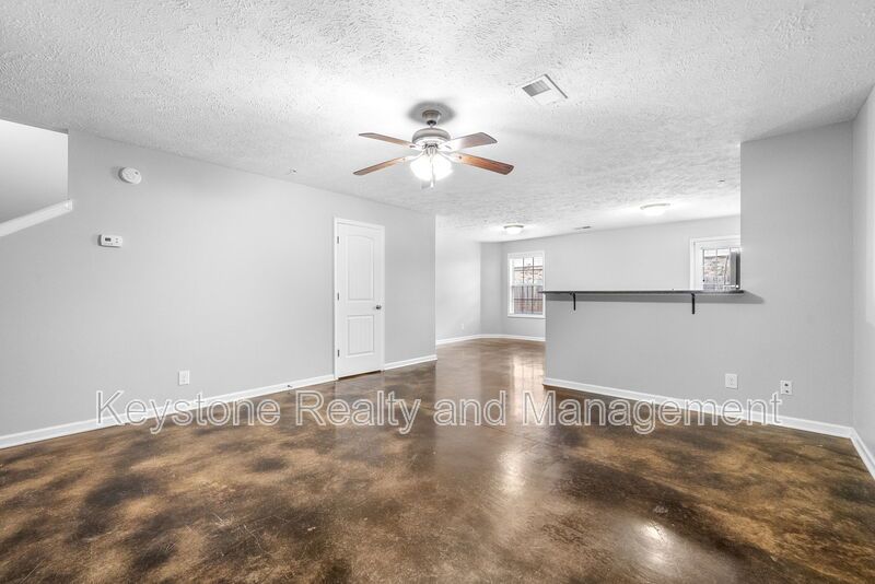 133 Melbourne Drive Unit F property image
