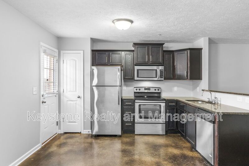 133 Melbourne Drive Unit F property image